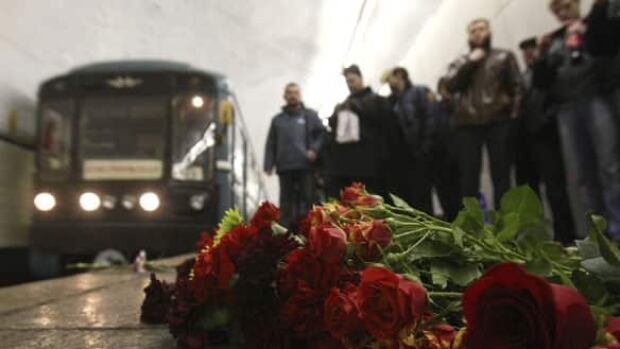 russia-subway-lrg-RTR2C8FH