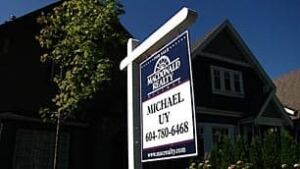 bc-081002-real-estate1