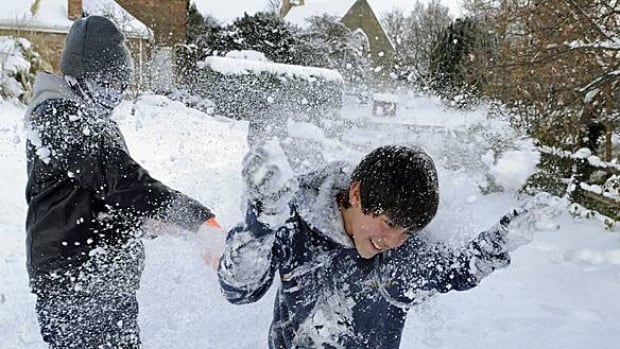 w-winter-britain-rtxvbbz