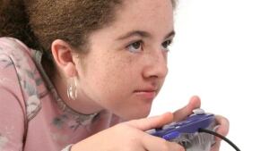 videogames-girl-cp-istock