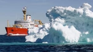 100806-melting-ice-cp-5166386