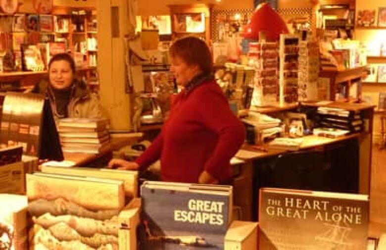 Fred Langan on the 'romance' of owning a small bookstore CBC News