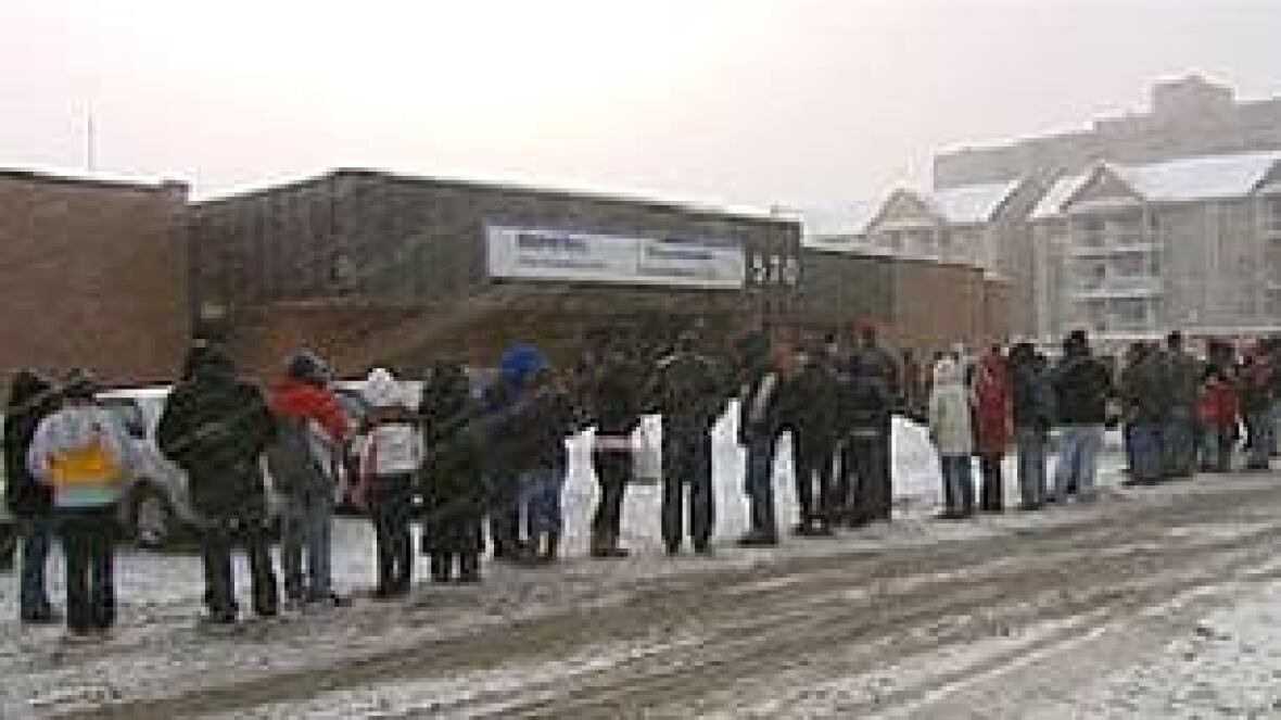 DriveTest reopening draws crowds CBC News