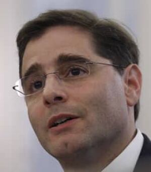 julius-genachowski-cp-73