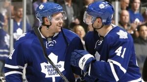 leafs-celebrate-584-101026