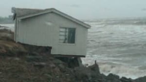 tp-nb-cottage-storm