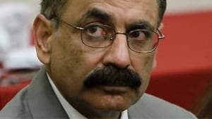 munir-sheik-095046-306