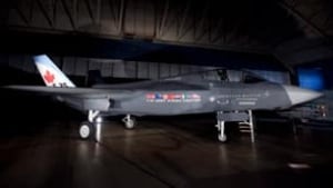 f35jet-306