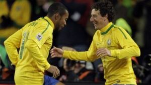 blumer-robinho-584
