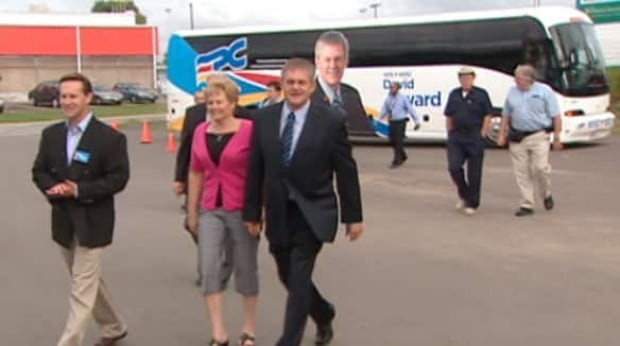 full-alward-bus-walk
