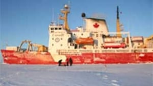 tp-chung-amundsen0804-306