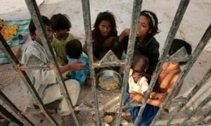 w-pakistan-flood-cp-9275330