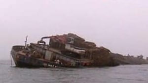 ns-barge-aground