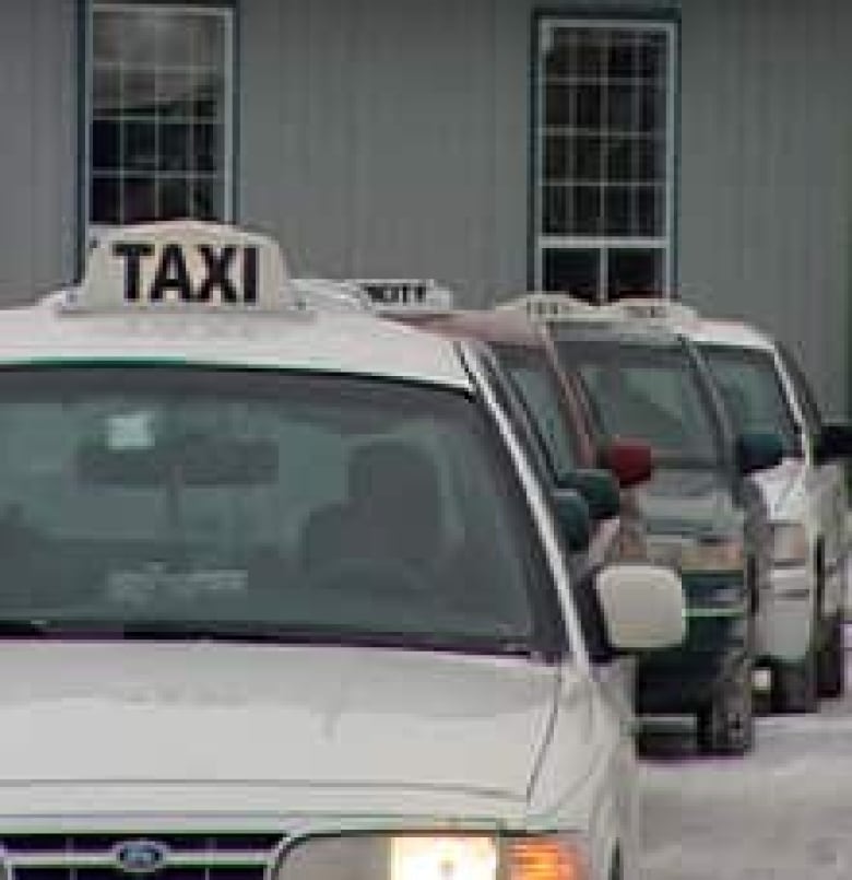 Fewer taxis per capita in Winnipeg than other cities report CBC News