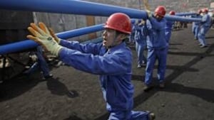 china-mine-2RTR2CDYH