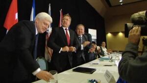 nl-churchill-signing-201011