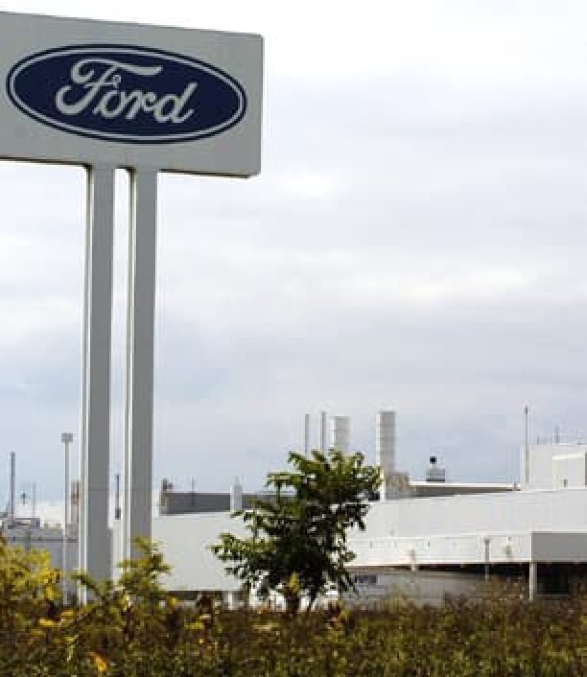 Ont. invests 81M in Windsor Ford plant CBC News