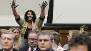 tp-bp-protester-cp-8888488