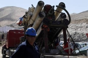 chile-mine-xtrata-hhi46