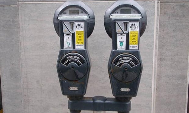 ottawa-100412-pair-of-parking-metres-banner