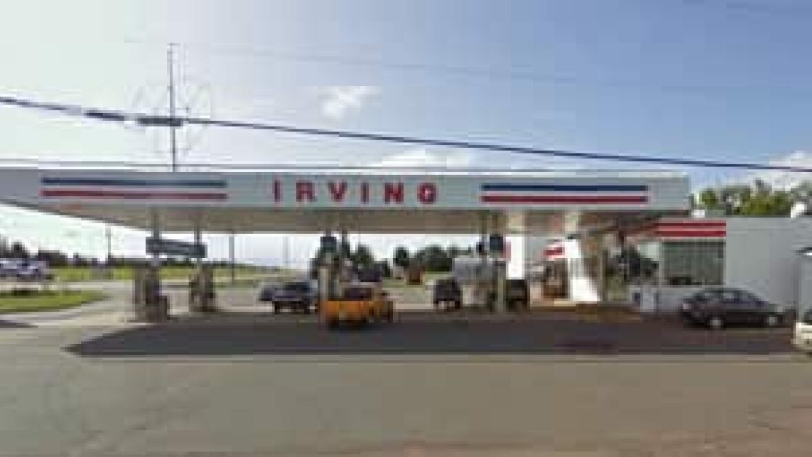 Gas spilled by customer striking pump Irving Prince Edward Island