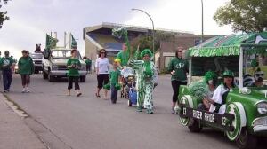 sk-rider-parade-2-full