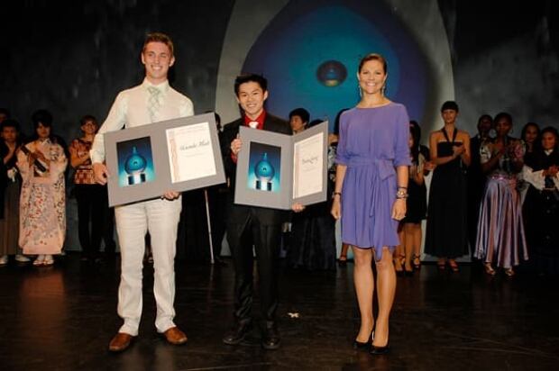 100908-alexandre-allard-and-danny-luong-584px