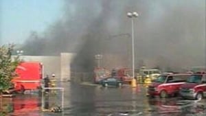 mtl-canadian-tire-fire