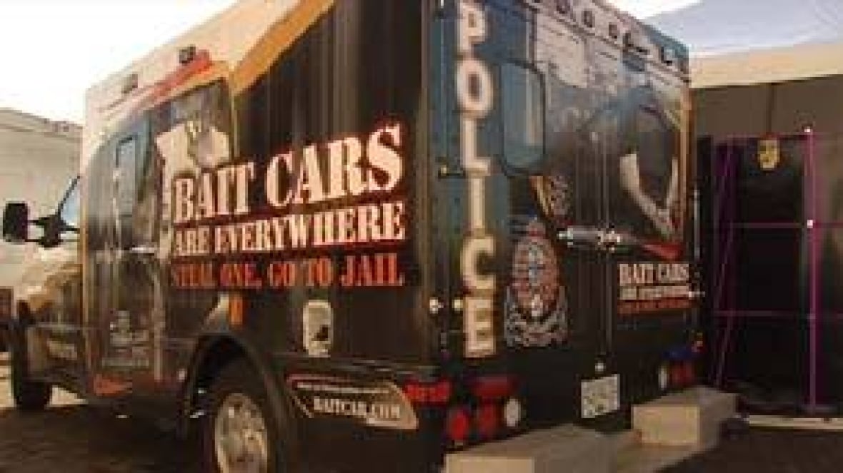 Vancouver police expand 'bait car' program for Olympics CBC News