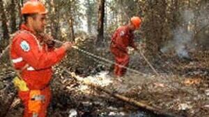 bc-100805-firefighters