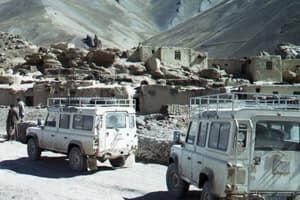 aid-workers-cp9172921