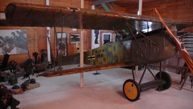 fokker-airplane-brome