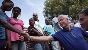 clinton-haiti-camp-306