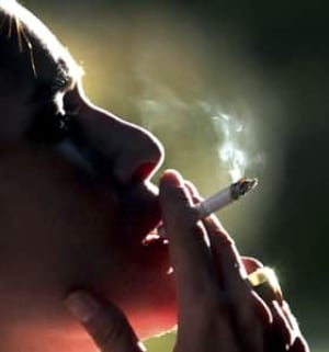 smoking-RTR22C4Y