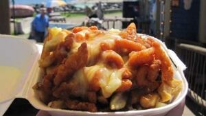 w-clam-poutine