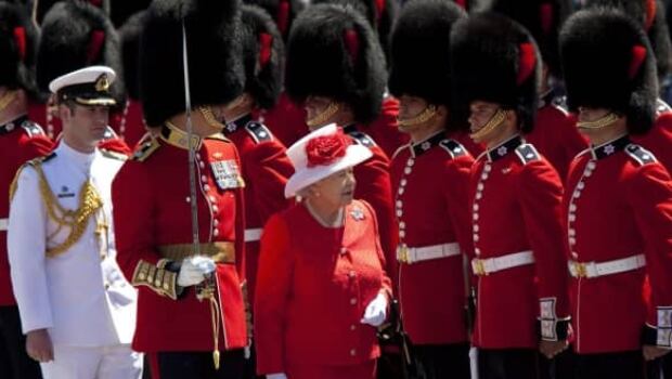 banner-cp-queen-inspection-89788231