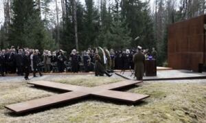 katyn-392-RTR2CJAQ