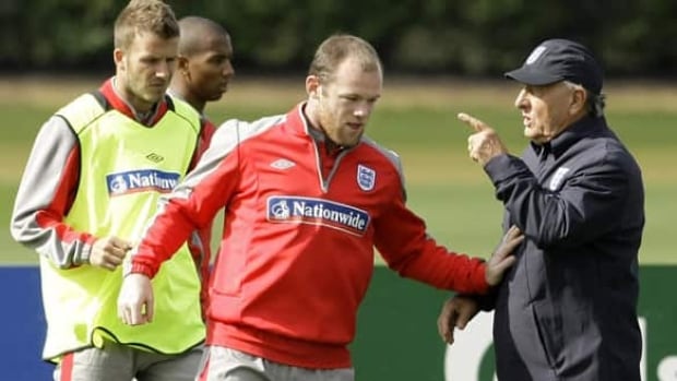 rooney-wayne090904ap