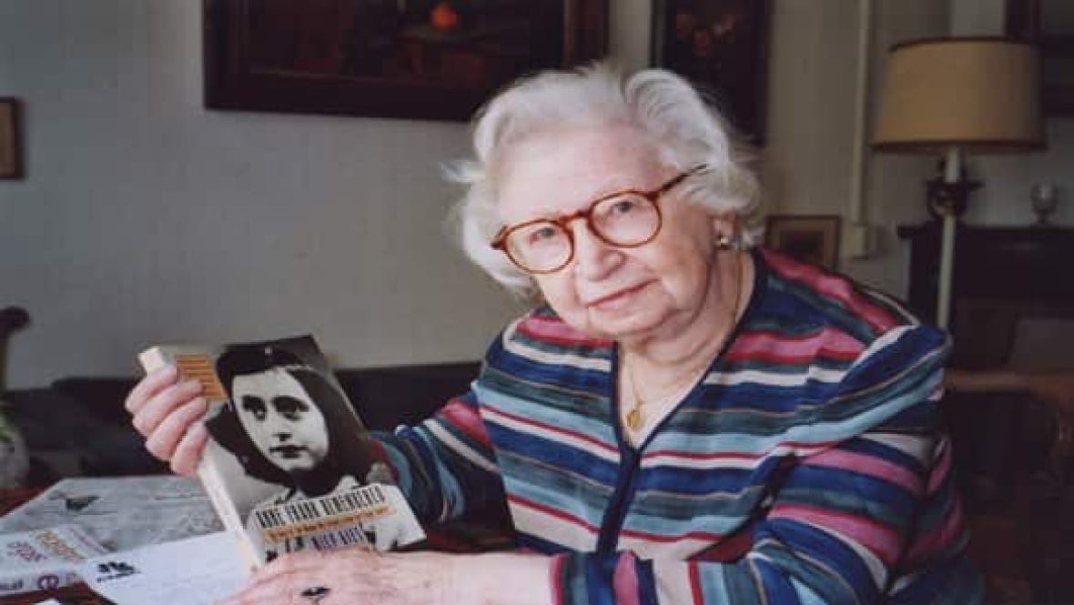 Woman who saved Anne Frank's diary dies at 100 CBC News Woman who saved Anne Frank's diary dies at 100 CBC News