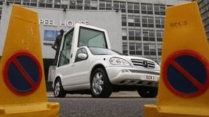 popemobile-britain-cp938810