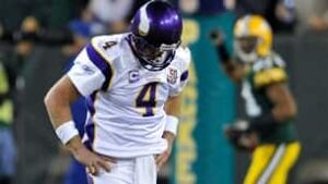 favre-injury_306