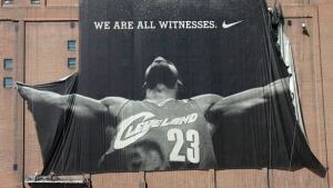 584-lebron-101201