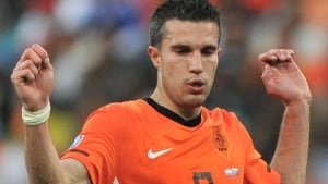 584-vanpersie-play