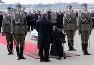 polish-president-coffin-cp-8465325