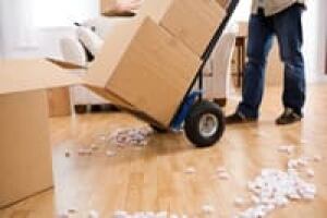 moving-is-000005644215-200x133