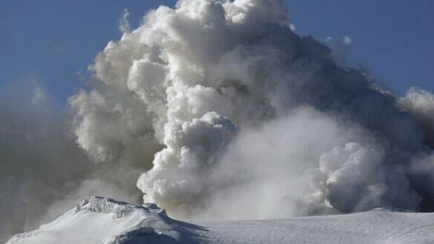 iceland-volcano-cp-8523602
