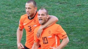 sneijder-wesley100619ap