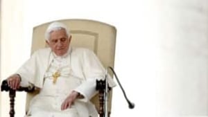 tp-pope-cp-RTR2D2WH