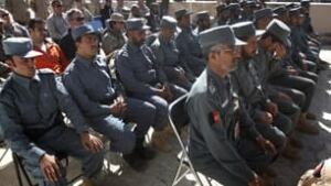 tp-afghan-police-ap-8143648