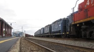 tp-nb-bathurst-train